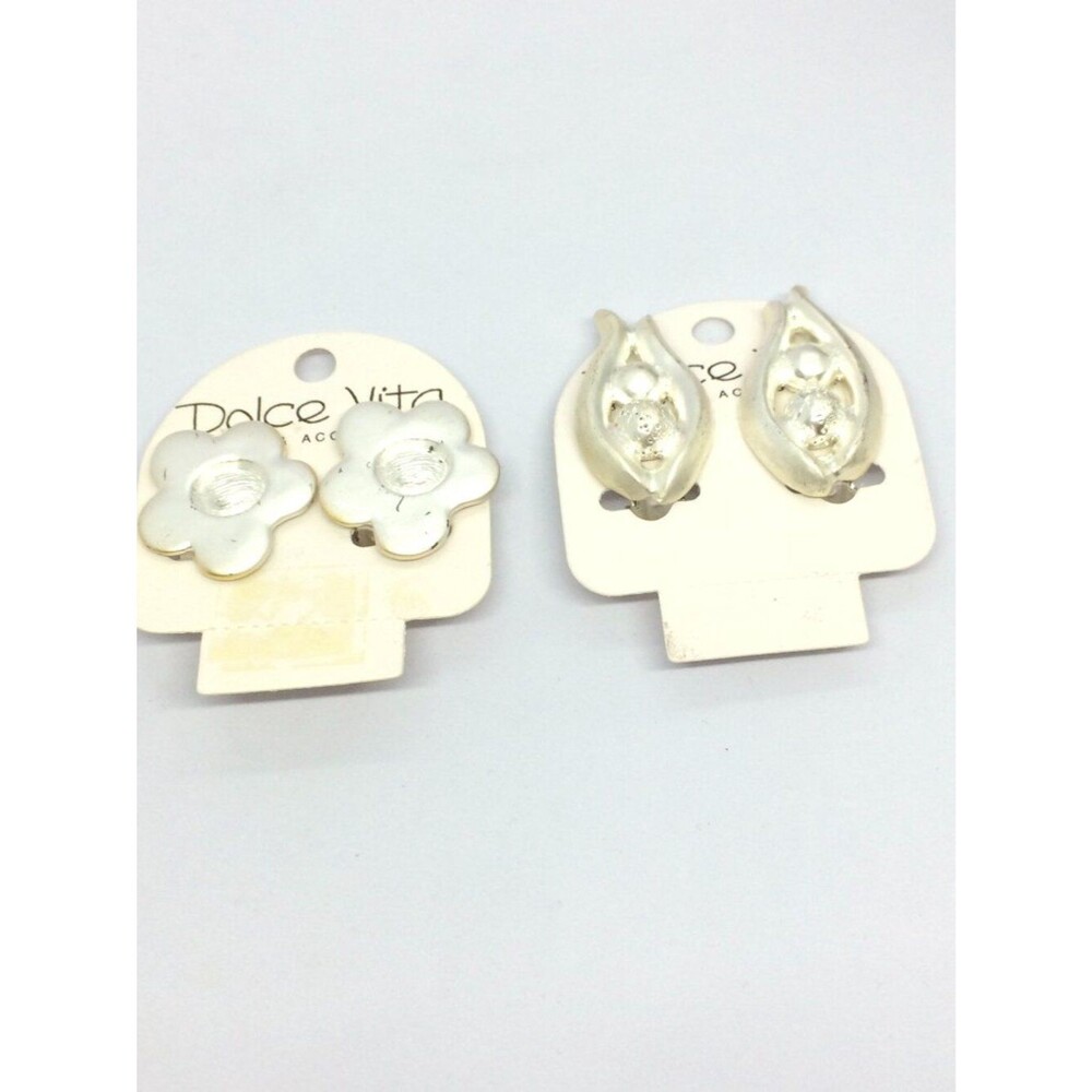 VINTAGE DOLCE VITA Earrings Abstract Flower Matte Silver Tone Clip Set of 2